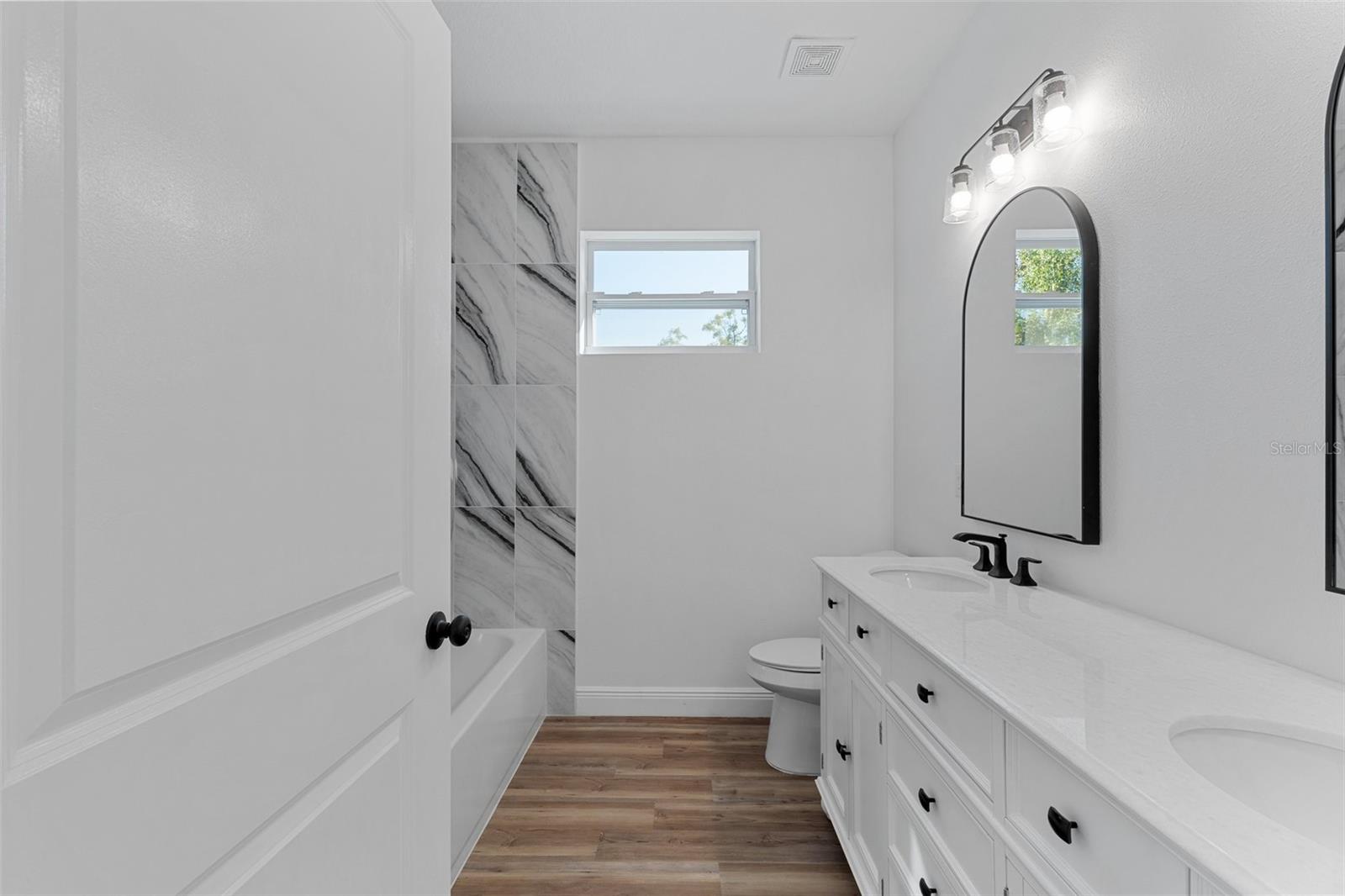 204 SANDRA AVE, BRANDON, FL, 33510