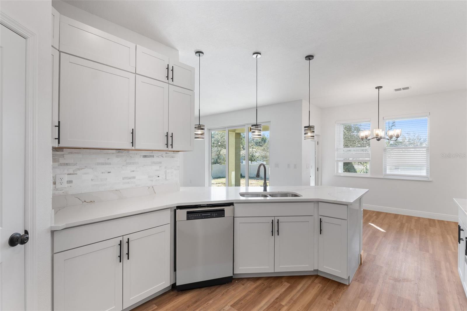 204 SANDRA AVE, BRANDON, FL, 33510