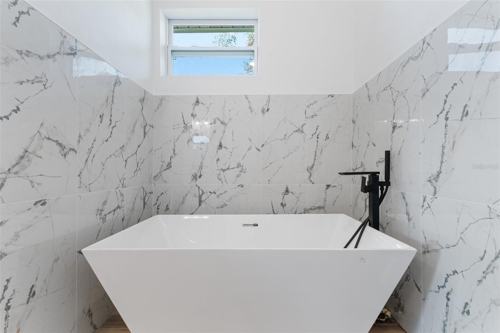 204 SANDRA AVE, BRANDON, FL, 33510