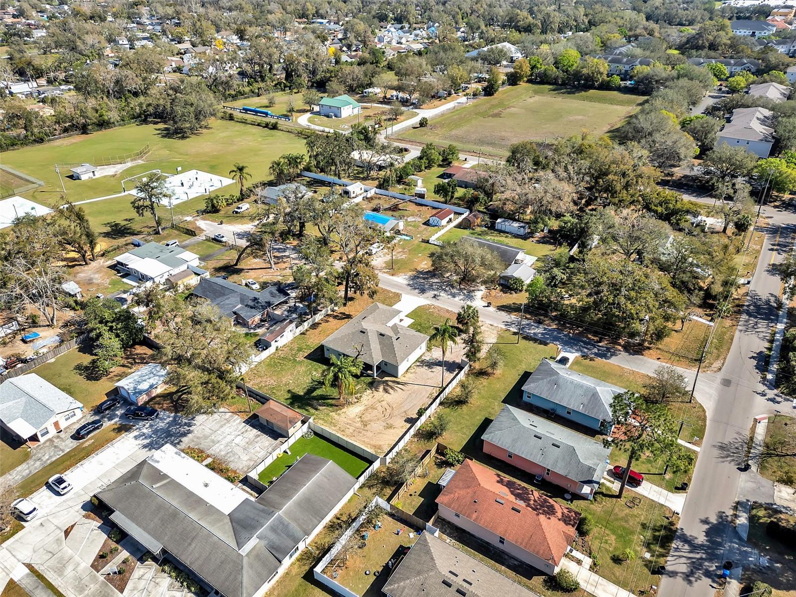 204 SANDRA AVE, BRANDON, FL, 33510