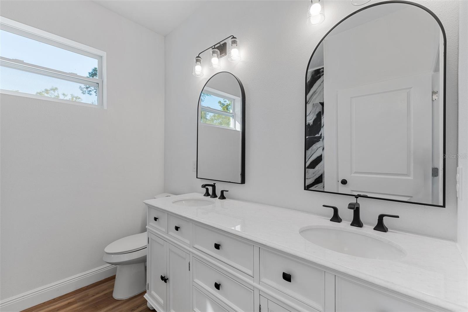 204 SANDRA AVE, BRANDON, FL, 33510