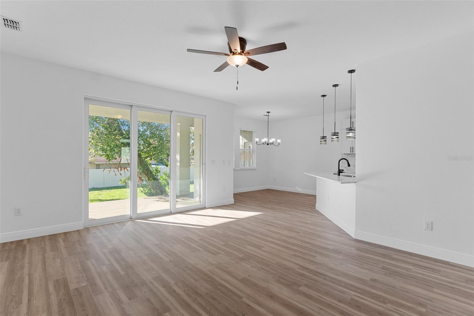 204 SANDRA AVE, BRANDON, FL, 33510