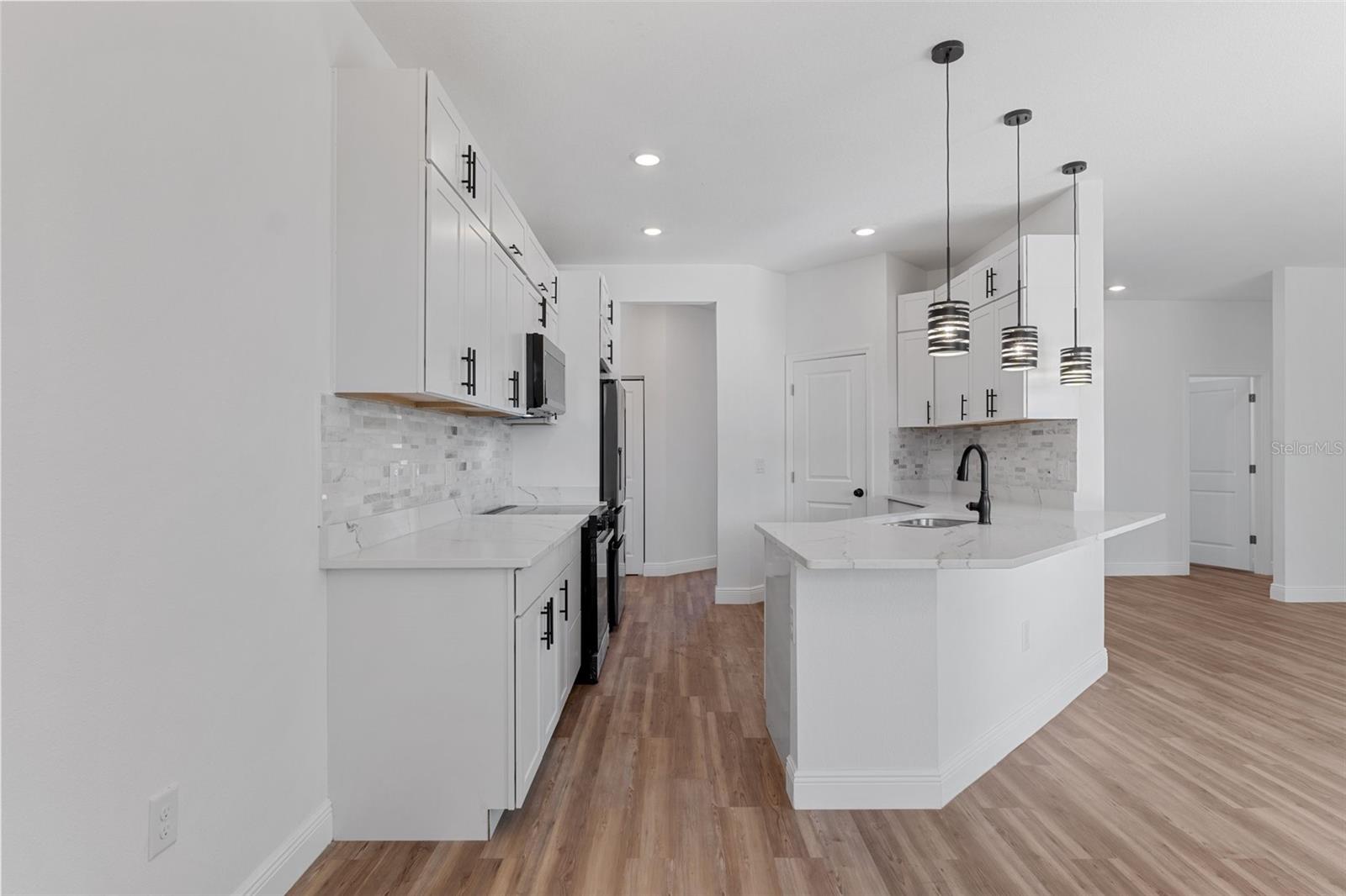 204 SANDRA AVE, BRANDON, FL, 33510