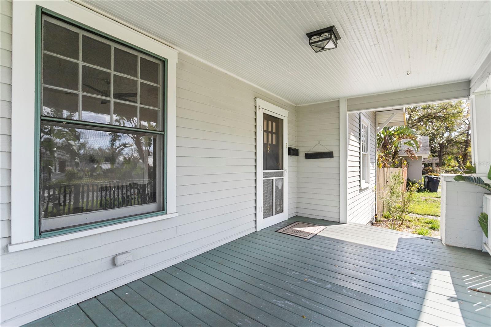 6705 N NAVIN AVE, TAMPA, FL, 33604