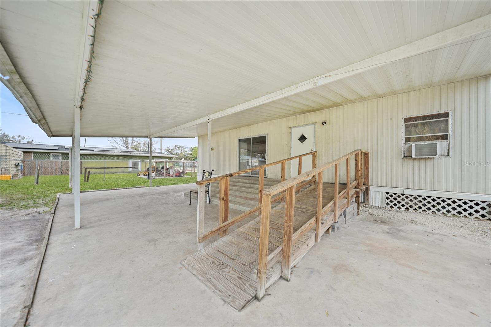 1356 SE ADEL ST, ARCADIA, FL, 34266