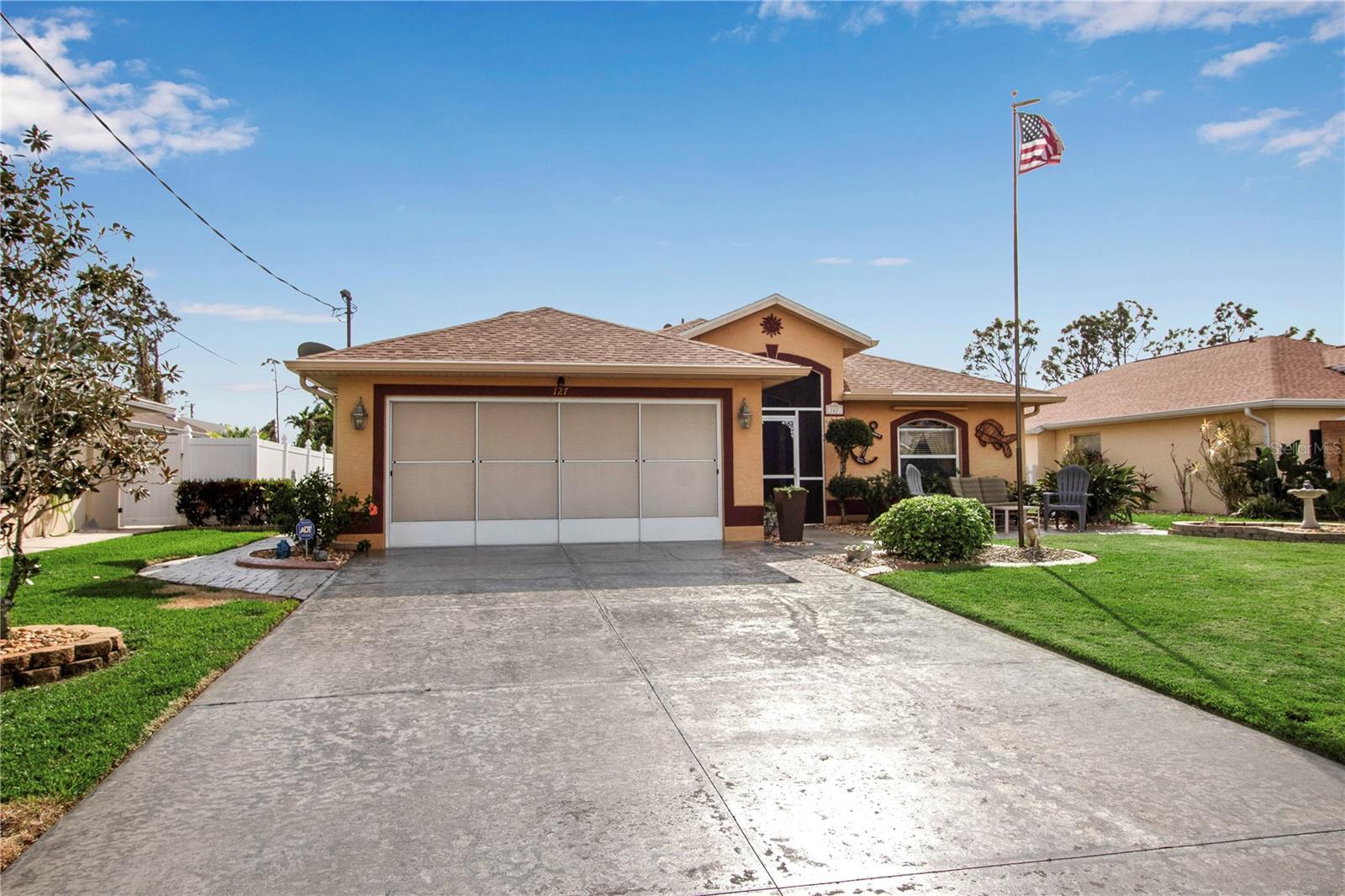 127 JENNIFER DR, ROTONDA WEST, FL, 33947