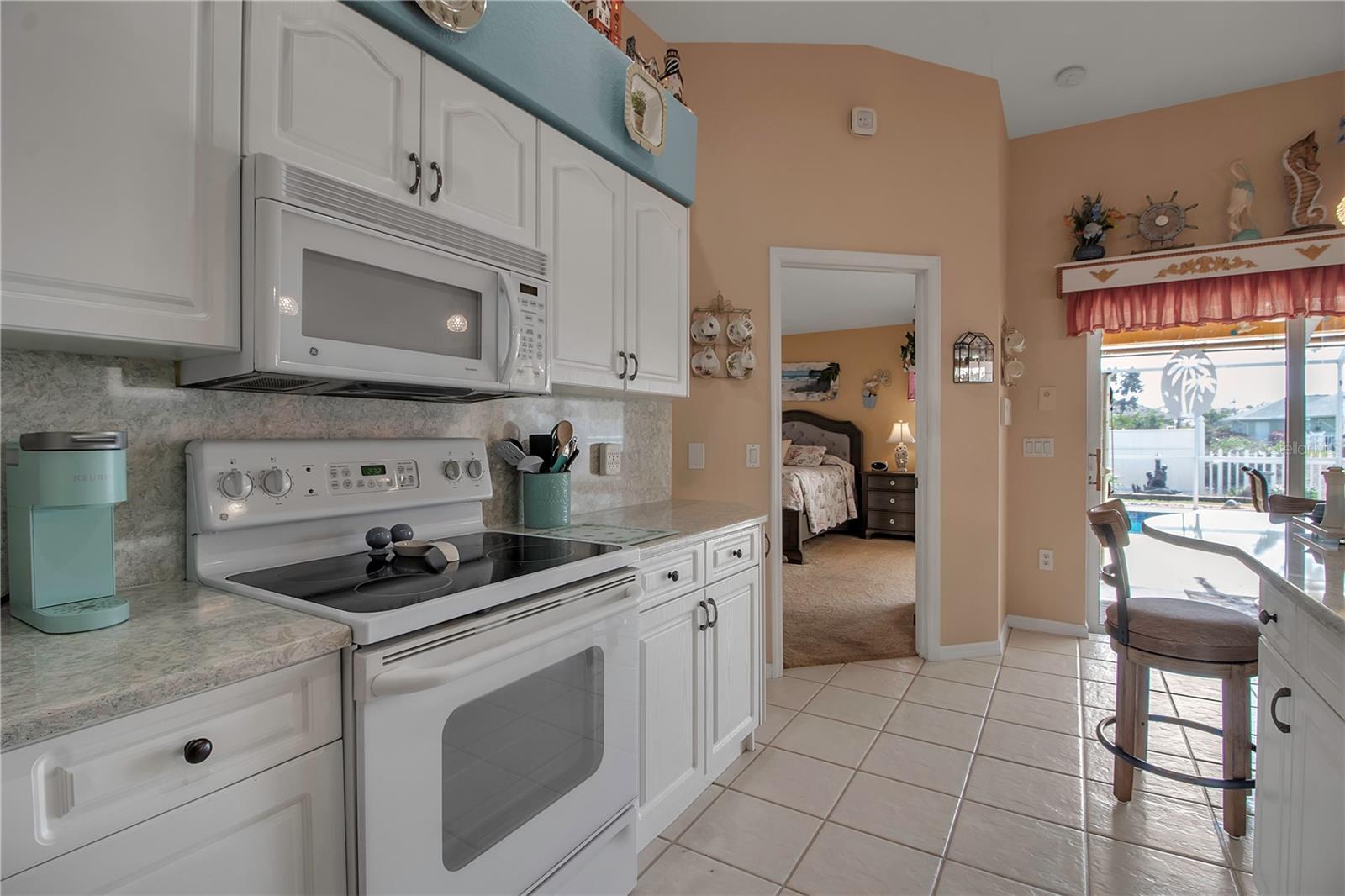 127 JENNIFER DR, ROTONDA WEST, FL, 33947