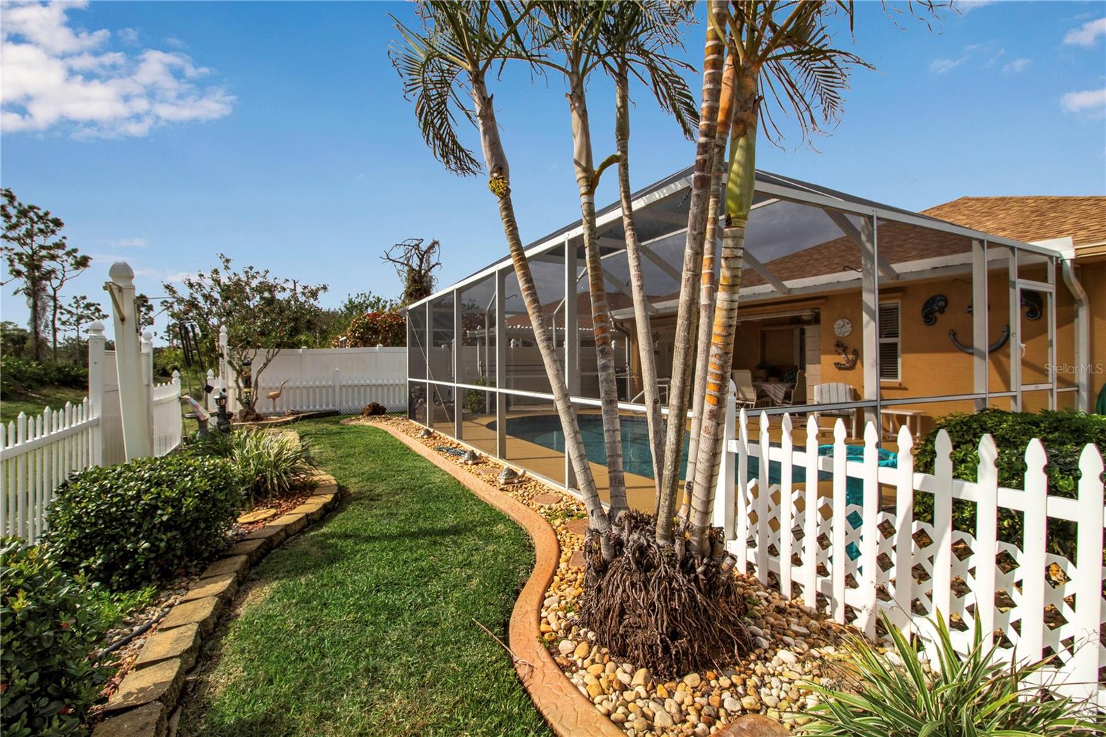 127 JENNIFER DR, ROTONDA WEST, FL, 33947