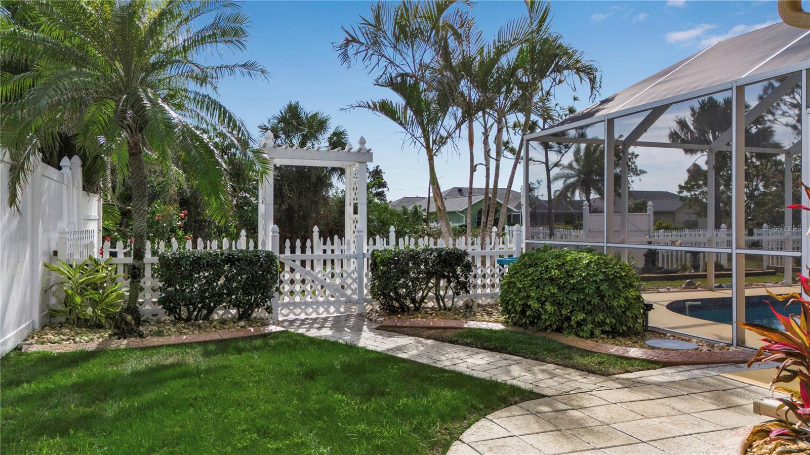 127 JENNIFER DR, ROTONDA WEST, FL, 33947