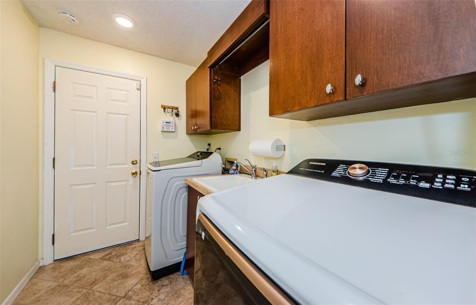 3350 BRIAN RD N, PALM HARBOR, FL, 34685