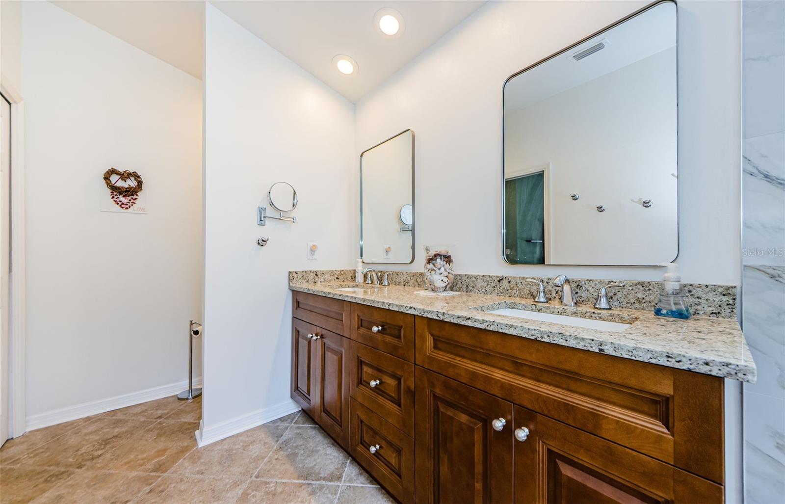 3350 BRIAN RD N, PALM HARBOR, FL, 34685