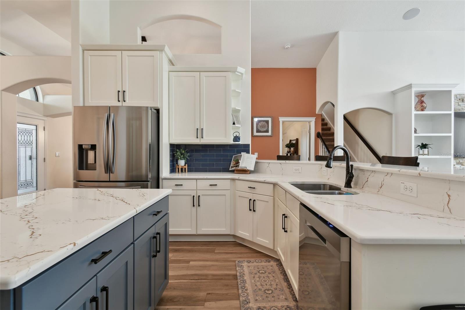 15721 STARLING WATER DR, LITHIA, FL, 33547