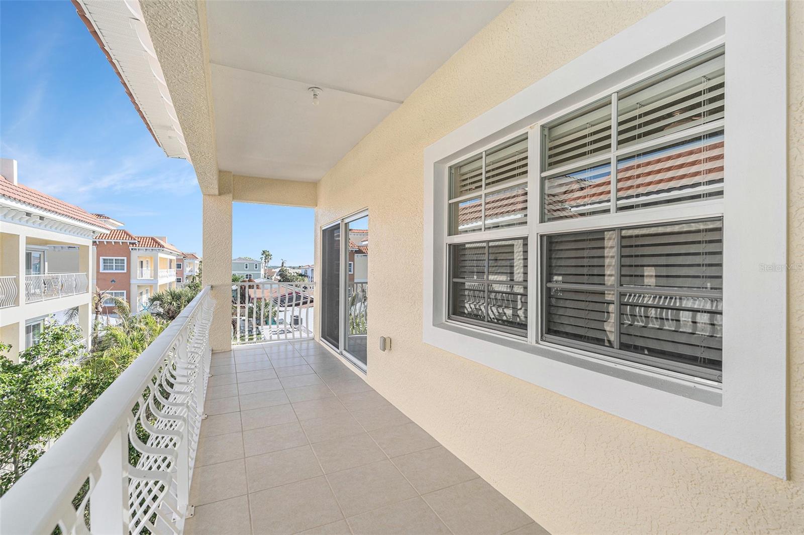 146 175TH TERRACE DR E, REDINGTON SHORES, FL, 33708