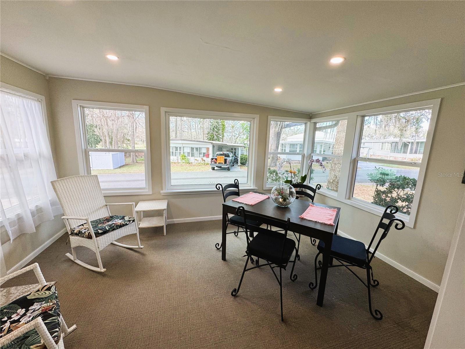 106 ROYAL PALM DR, LEESBURG, FL, 34748