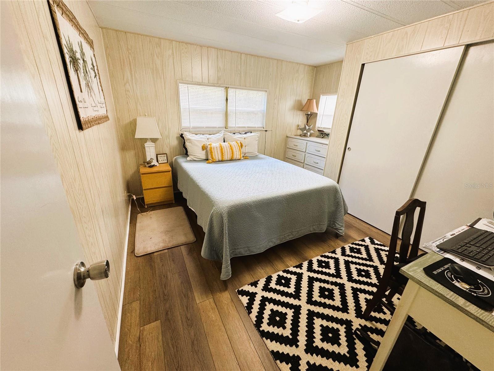 106 ROYAL PALM DR, LEESBURG, FL, 34748