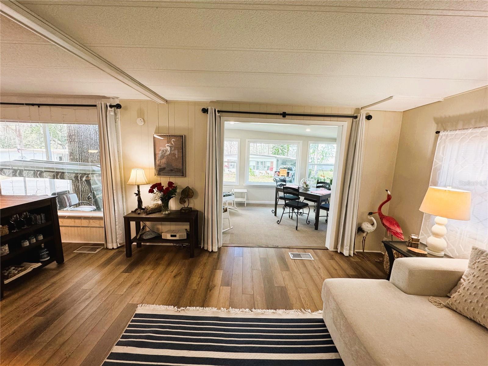 106 ROYAL PALM DR, LEESBURG, FL, 34748