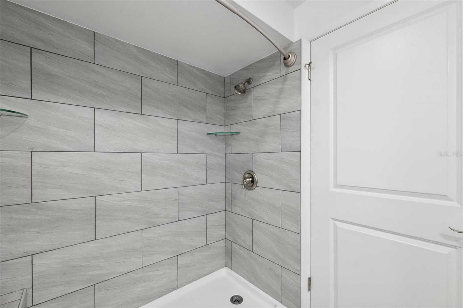 6141 CHESHAM DR #7, NEW PORT RICHEY, FL, 34653