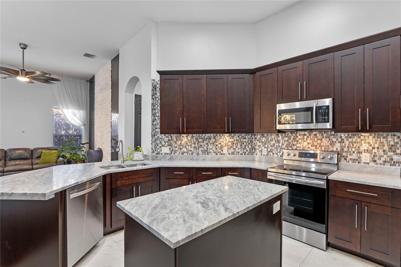 3930 HYDRANGEA CT, OVIEDO, FL, 32766