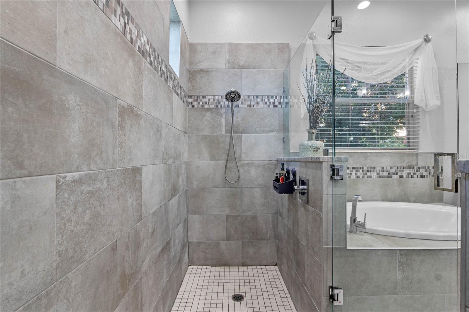 3930 HYDRANGEA CT, OVIEDO, FL, 32766