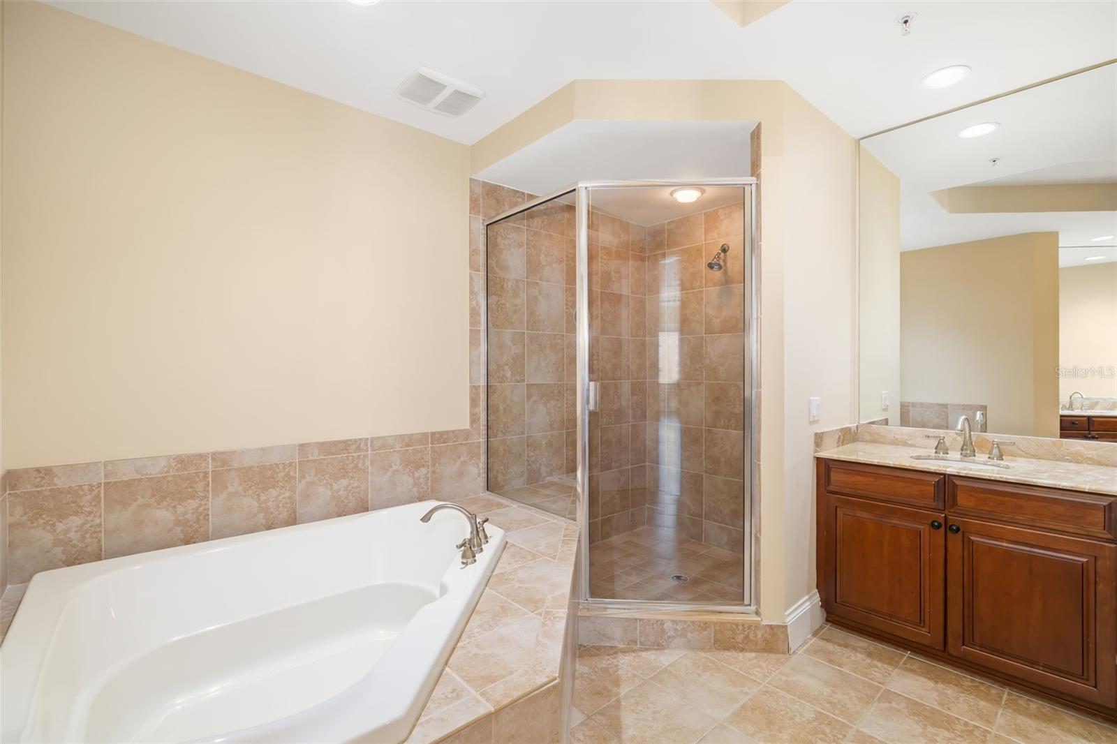 130 RIVIERA DUNES WAY #1201, PALMETTO, FL, 34221