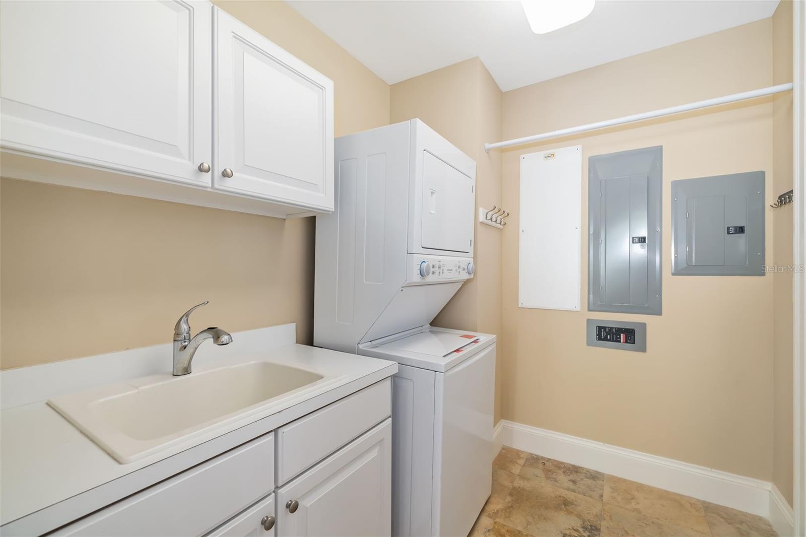 130 RIVIERA DUNES WAY #1201, PALMETTO, FL, 34221