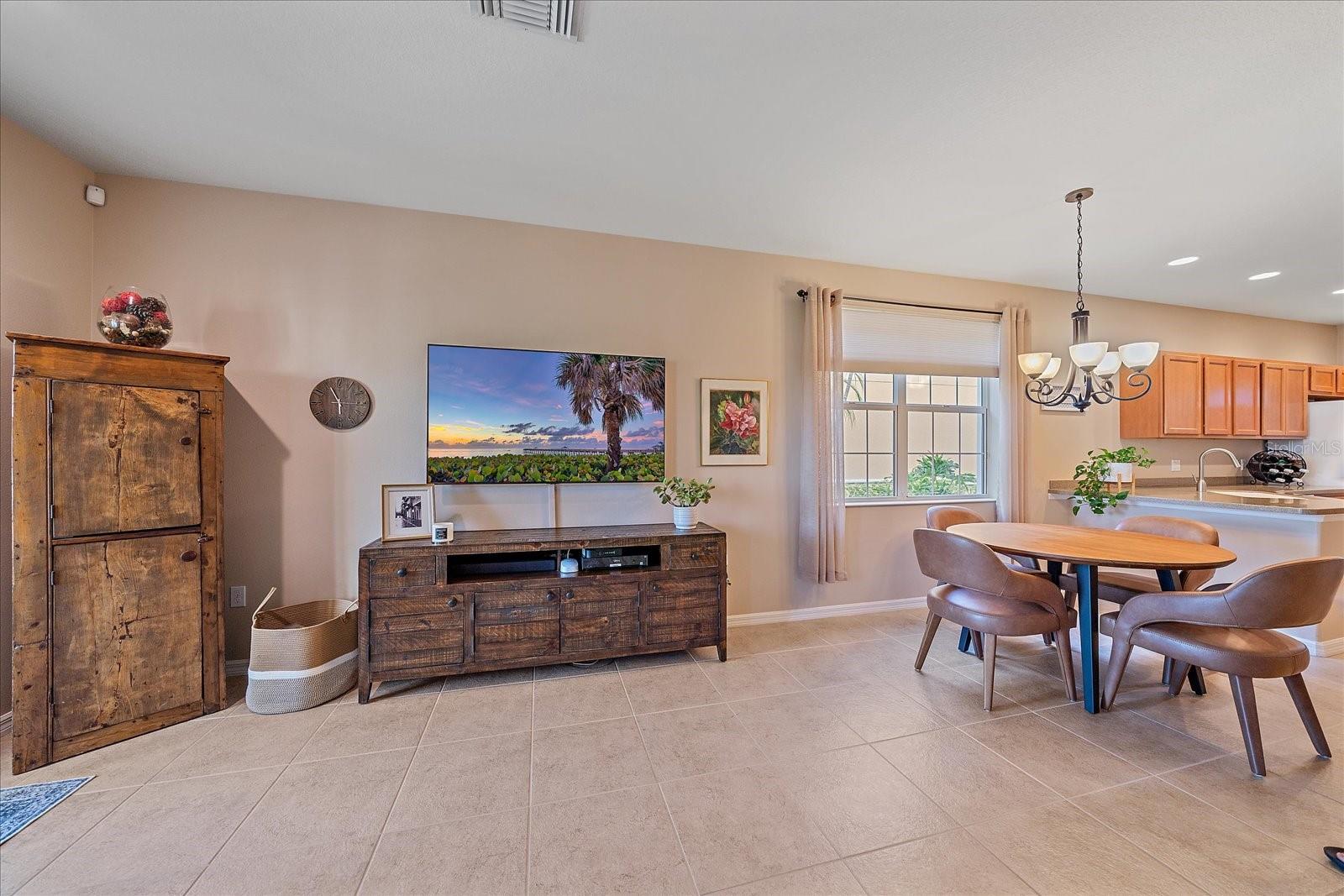 3760 82ND AVENUE CIR E #101, SARASOTA, FL, 34243