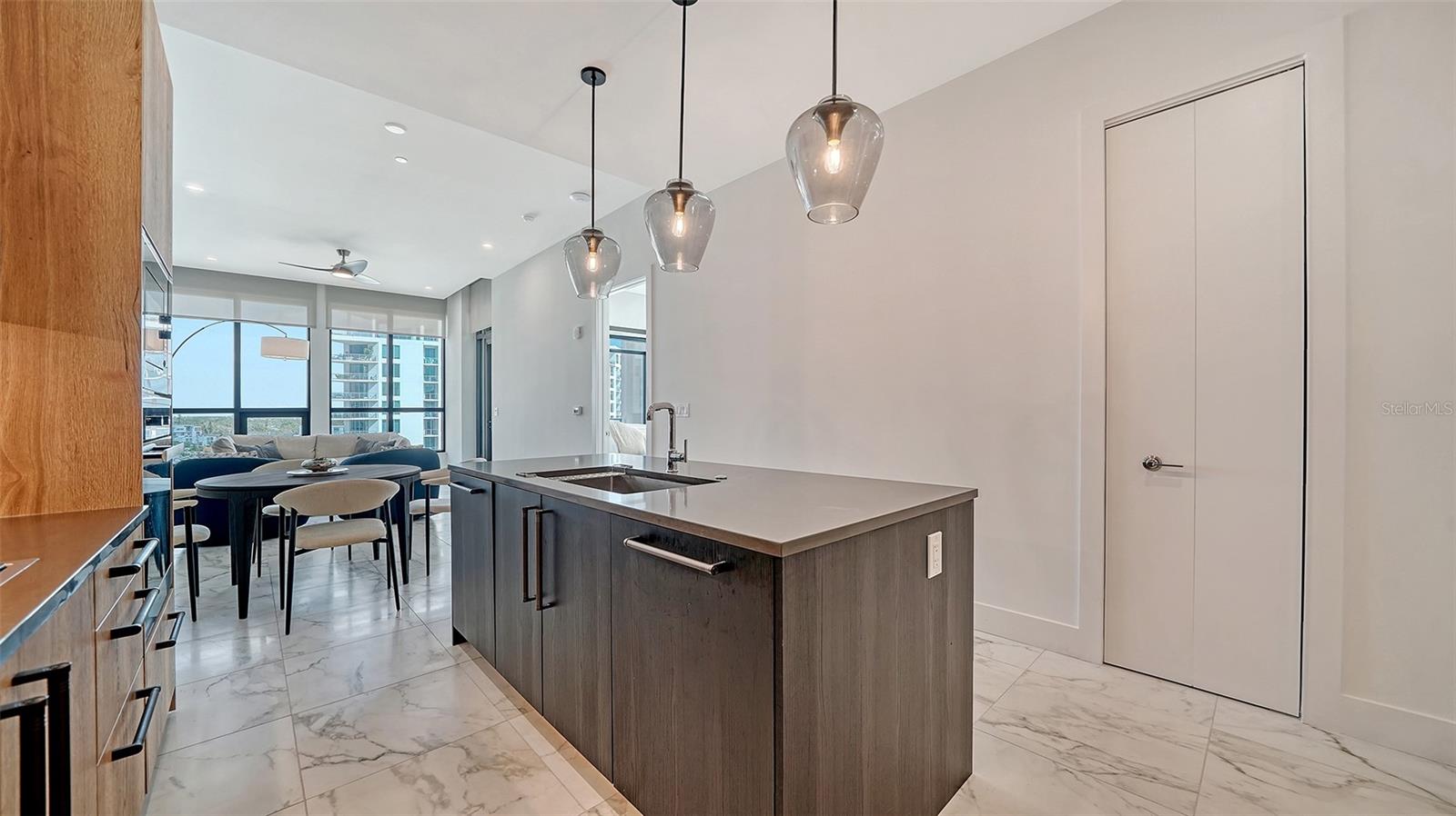33 S PALM AVE #0804, SARASOTA, FL, 34236