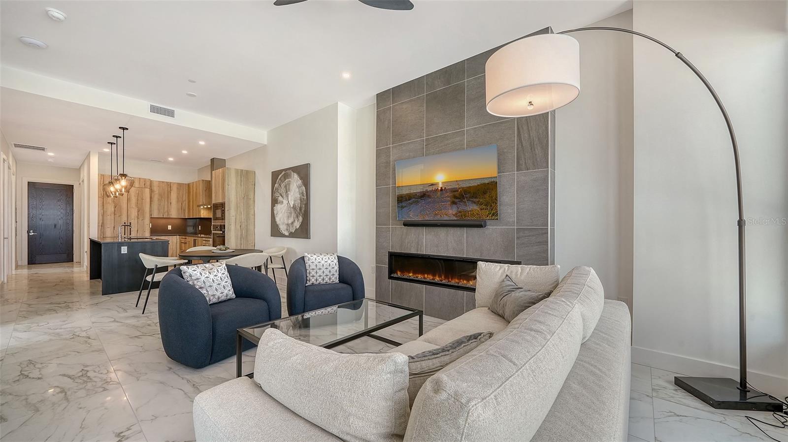 33 S PALM AVE #0804, SARASOTA, FL, 34236