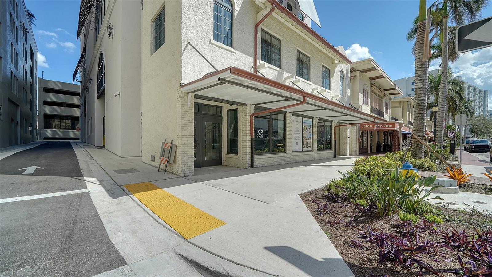 33 S PALM AVE #0804, SARASOTA, FL, 34236