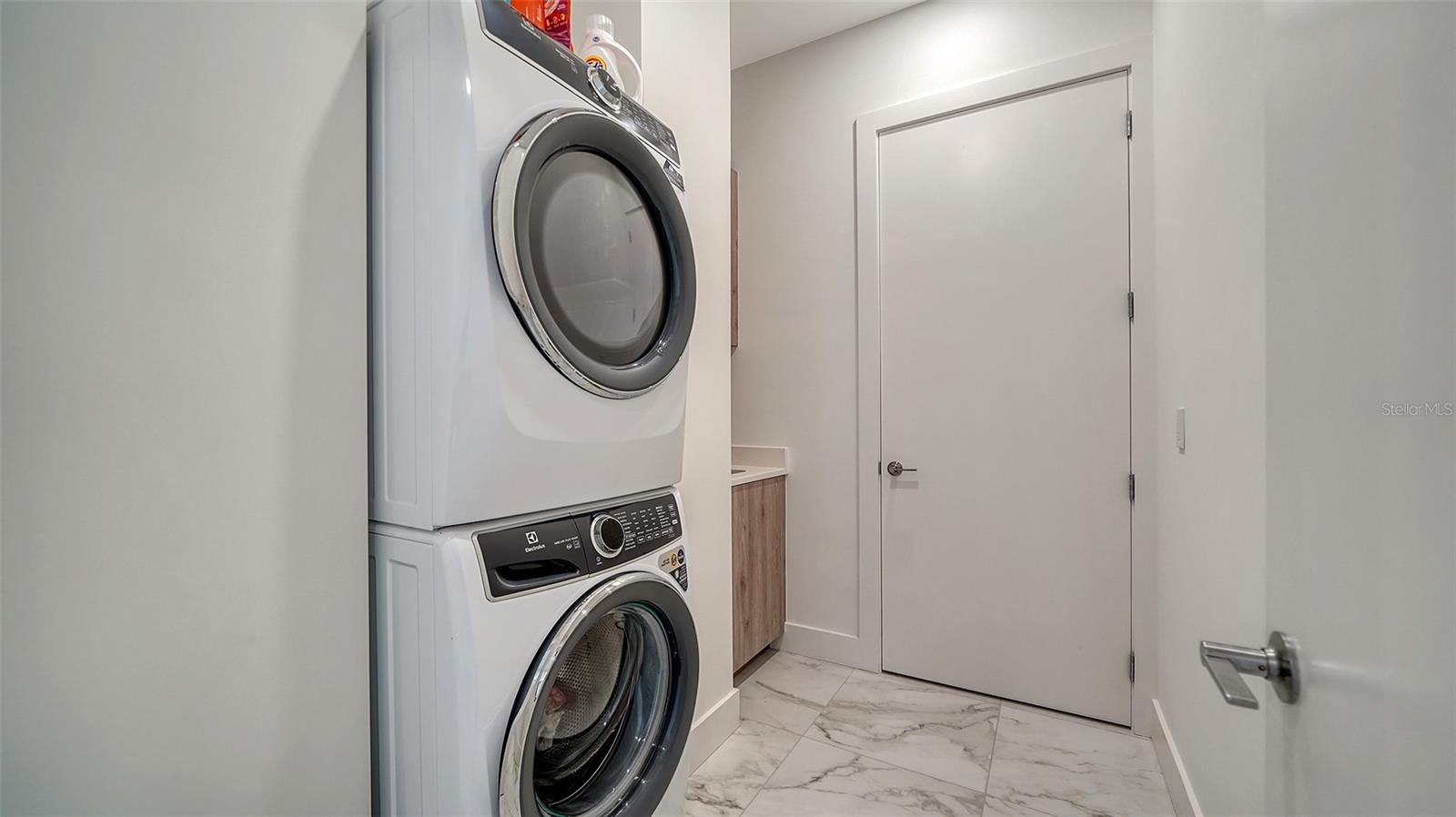 33 S PALM AVE #0804, SARASOTA, FL, 34236