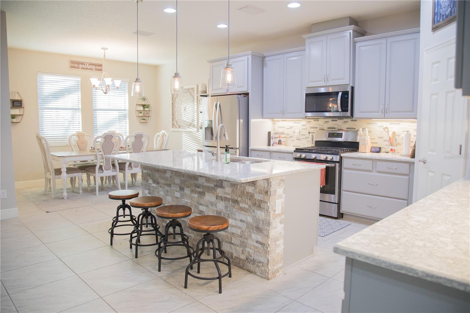 4237 BALCONY BREEZE DR, LAND O LAKES, FL, 34638