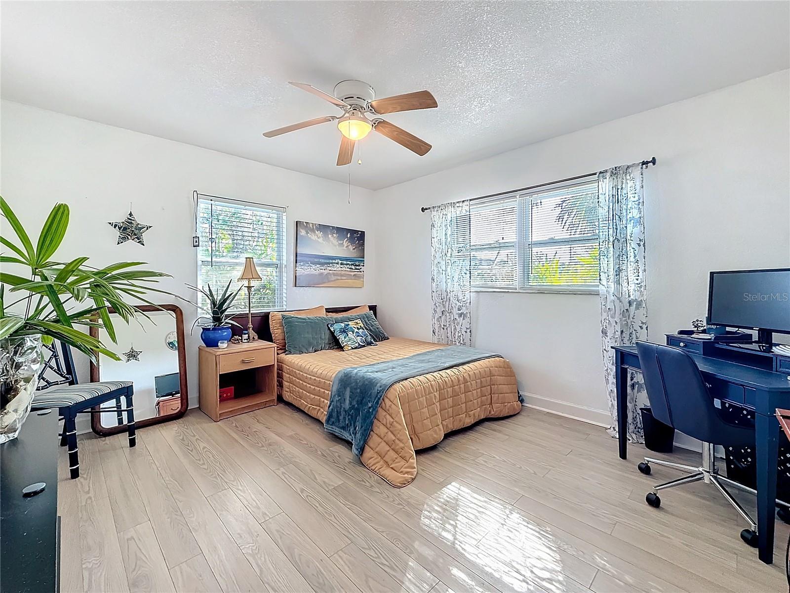 4100 NARVAREZ WAY S, ST PETERSBURG, FL, 33712