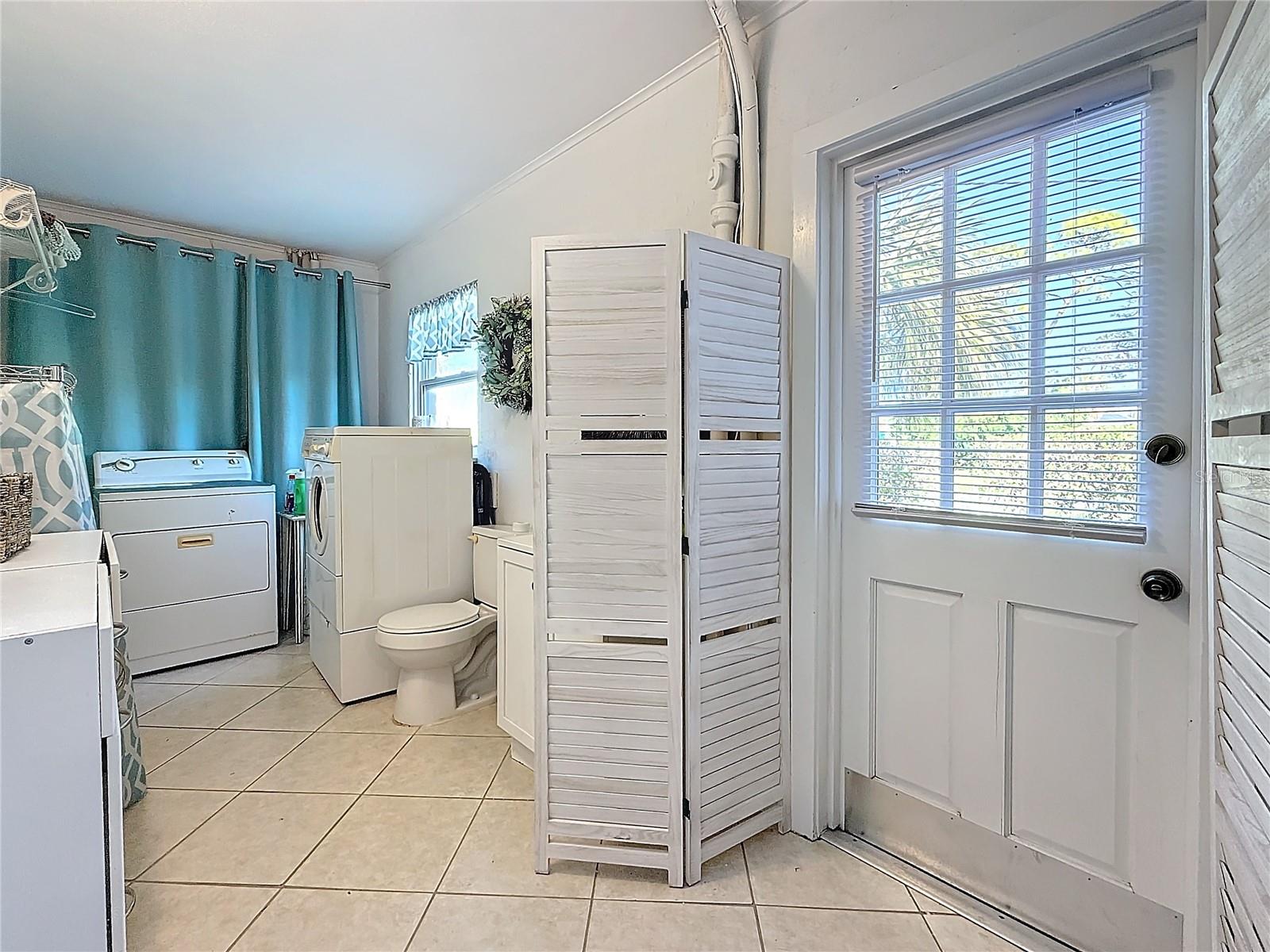 4100 NARVAREZ WAY S, ST PETERSBURG, FL, 33712