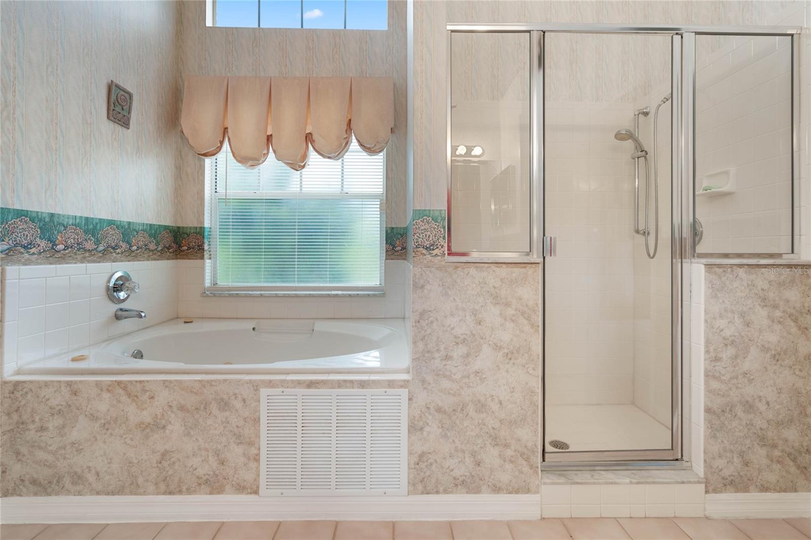 25274 LOST OAK CIR, LEESBURG, FL, 34748