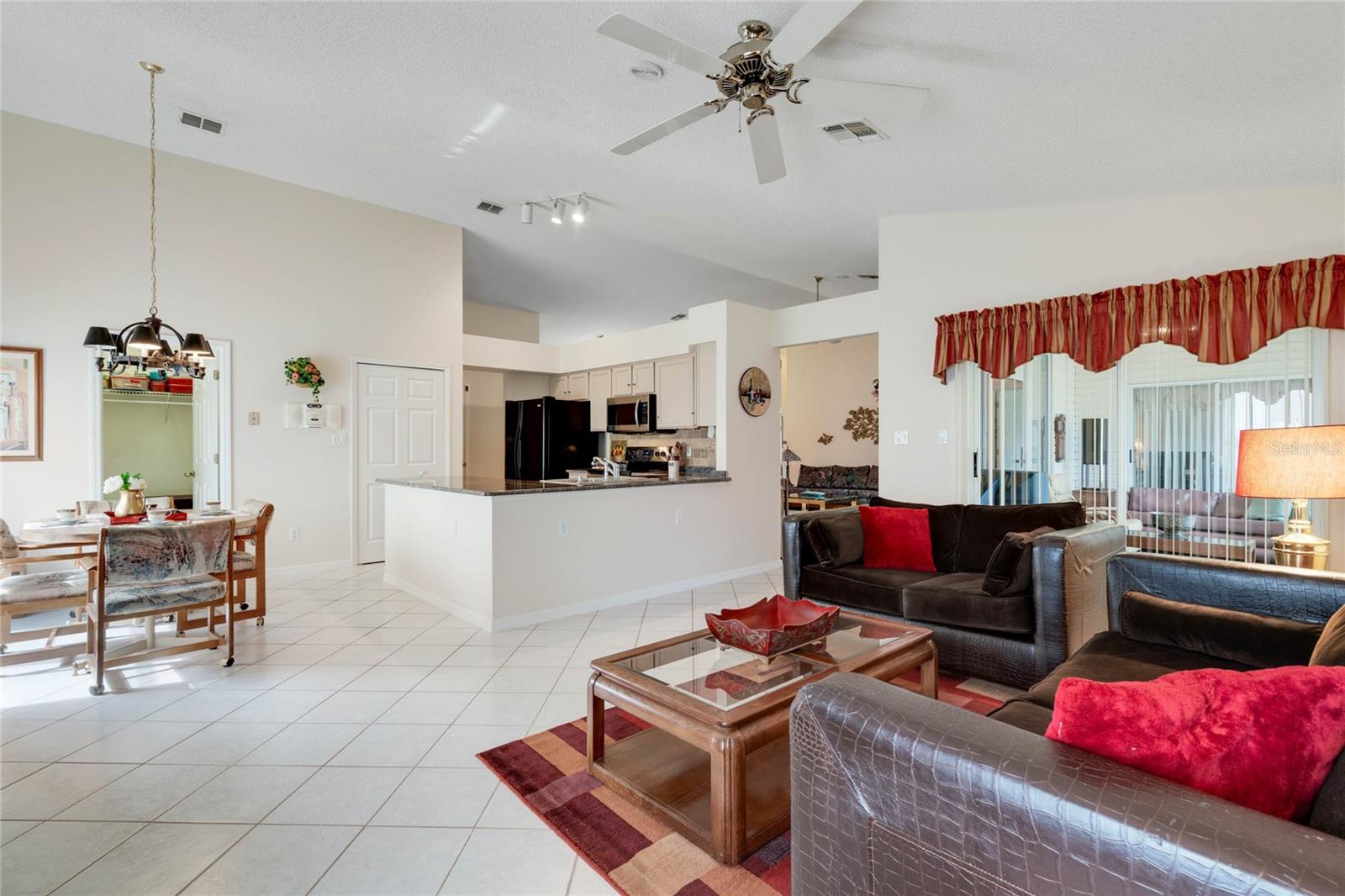 25274 LOST OAK CIR, LEESBURG, FL, 34748