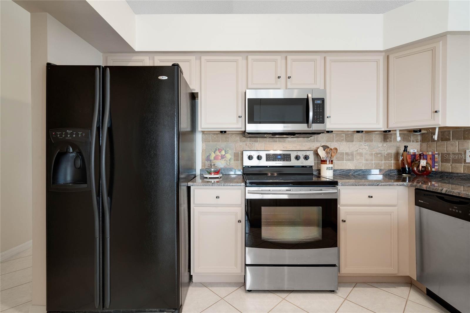 25274 LOST OAK CIR, LEESBURG, FL, 34748