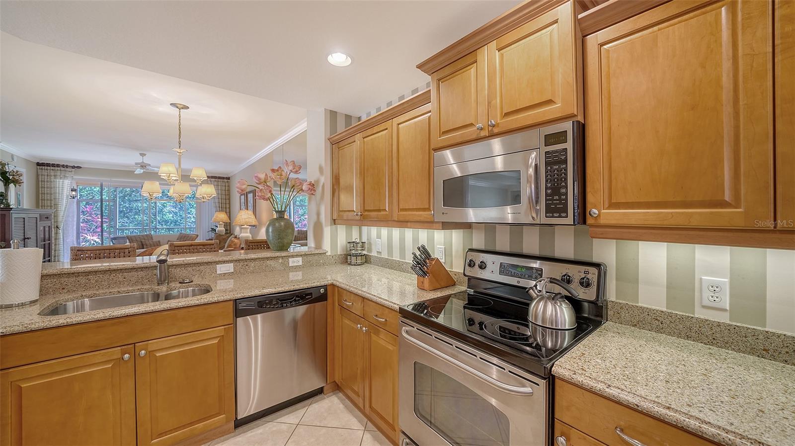 5547 KEY WEST PL #C-01, BRADENTON, FL, 34203