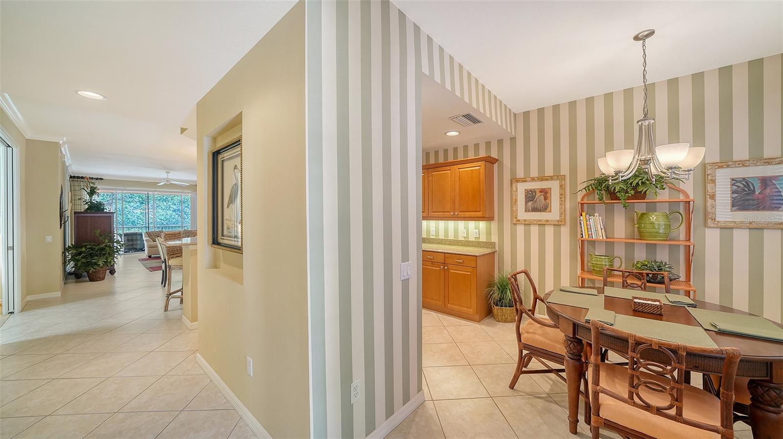 5547 KEY WEST PL #C-01, BRADENTON, FL, 34203