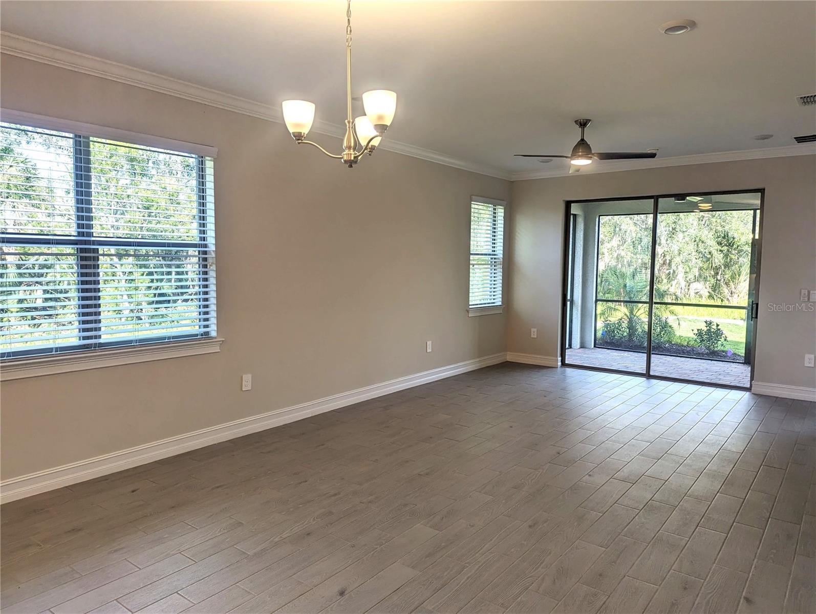 700 MARAVIYA BLVD, NOKOMIS, FL, 34275