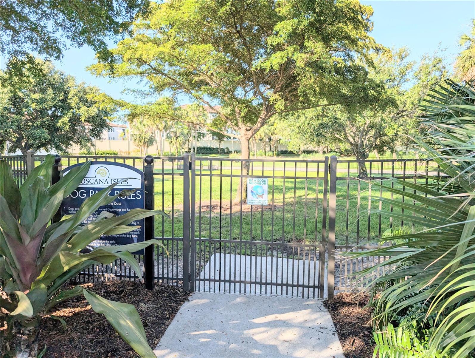 700 MARAVIYA BLVD, NOKOMIS, FL, 34275