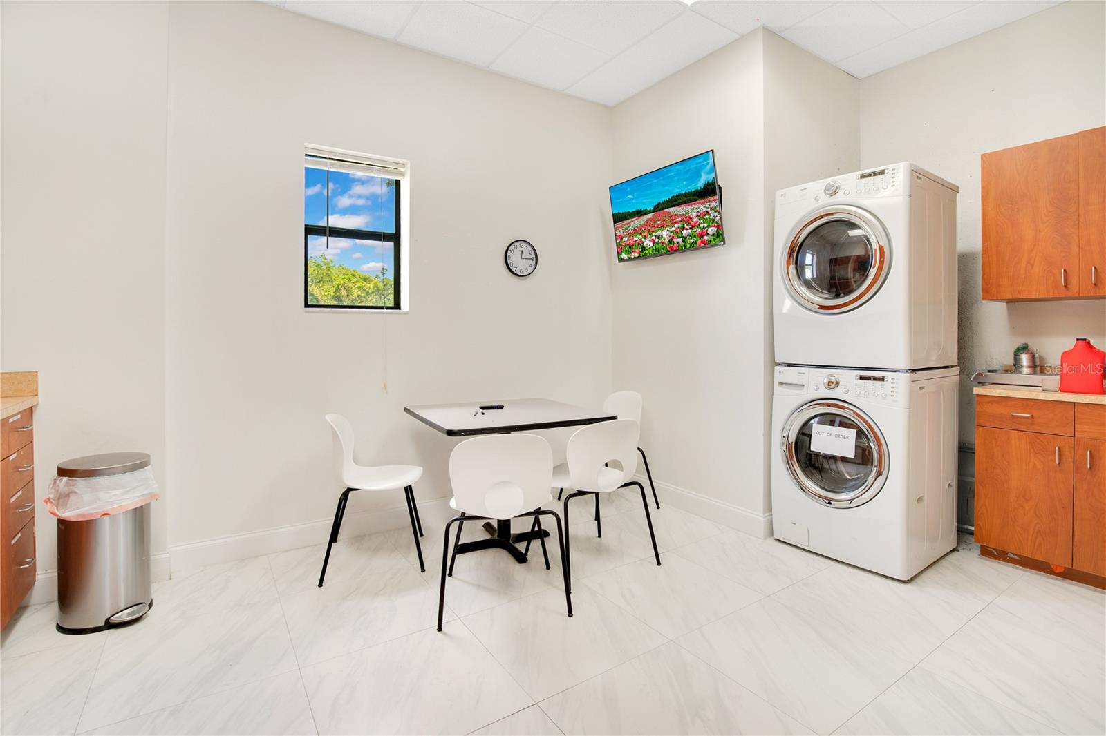 1221 W FAIRBANKS AVE, ORLANDO, FL, 32804