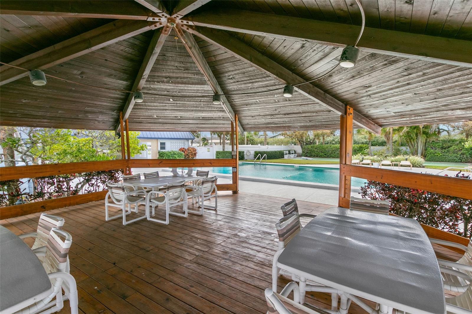 4939 FLORAMAR TER #208, NEW PORT RICHEY, FL, 34652