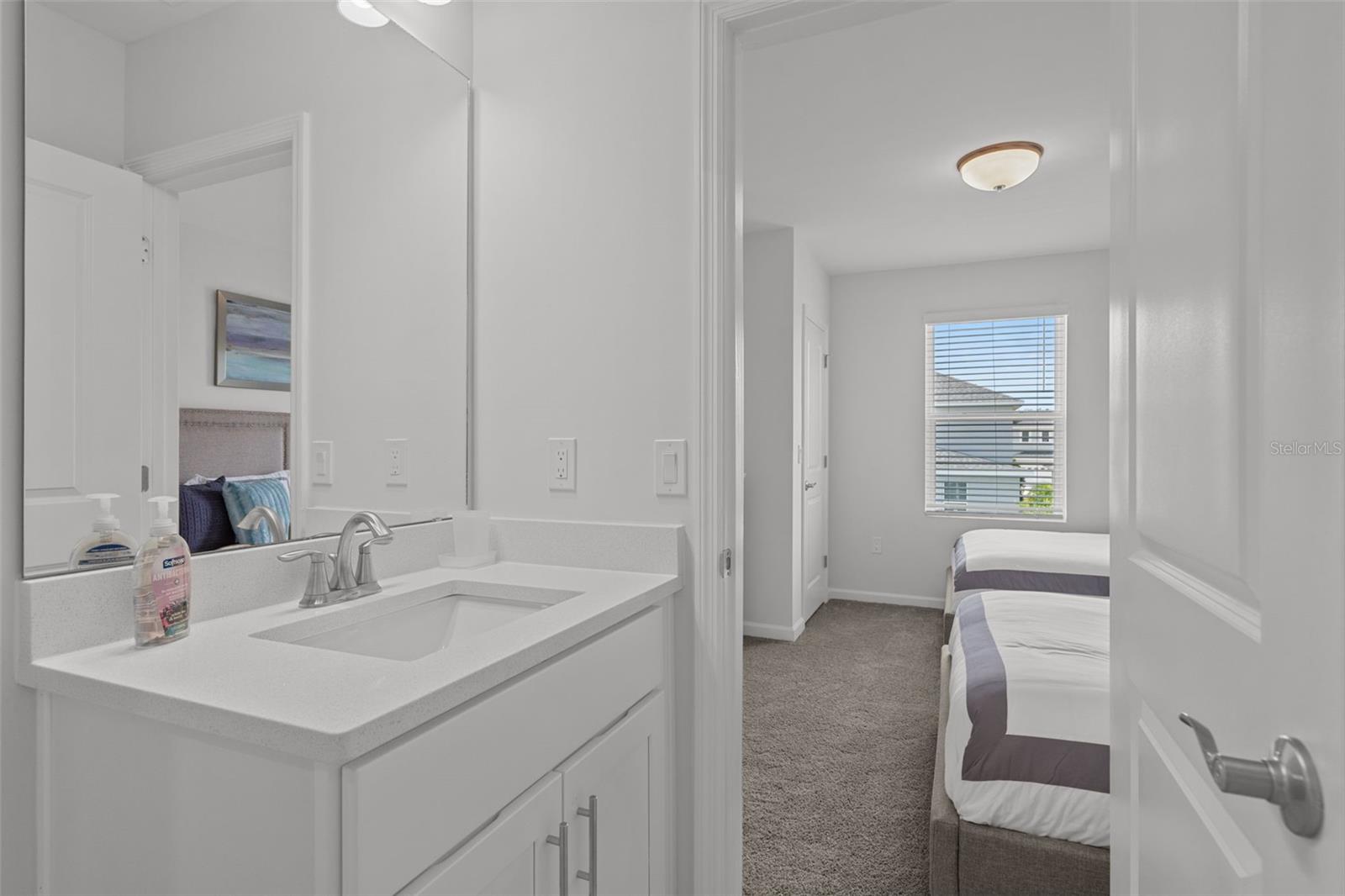 194 GOLDEN NOBLE ST, DAVENPORT, FL, 33897