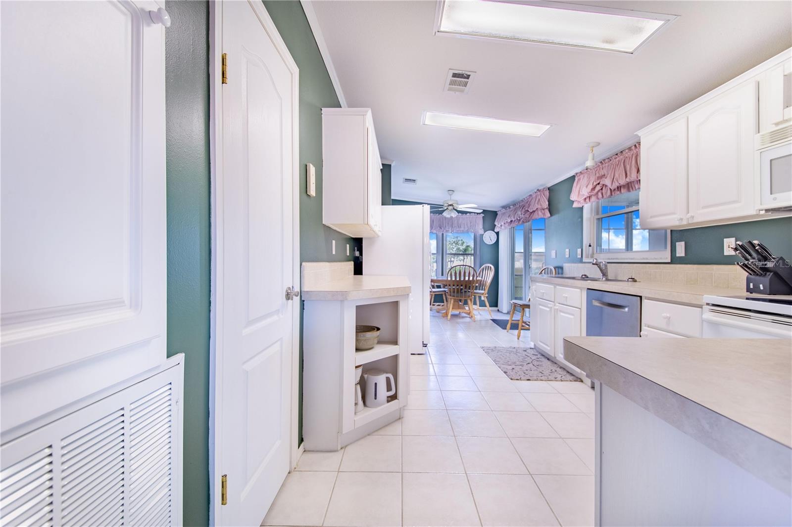 265 FAIRWAY BLVD, FROSTPROOF, FL, 33843