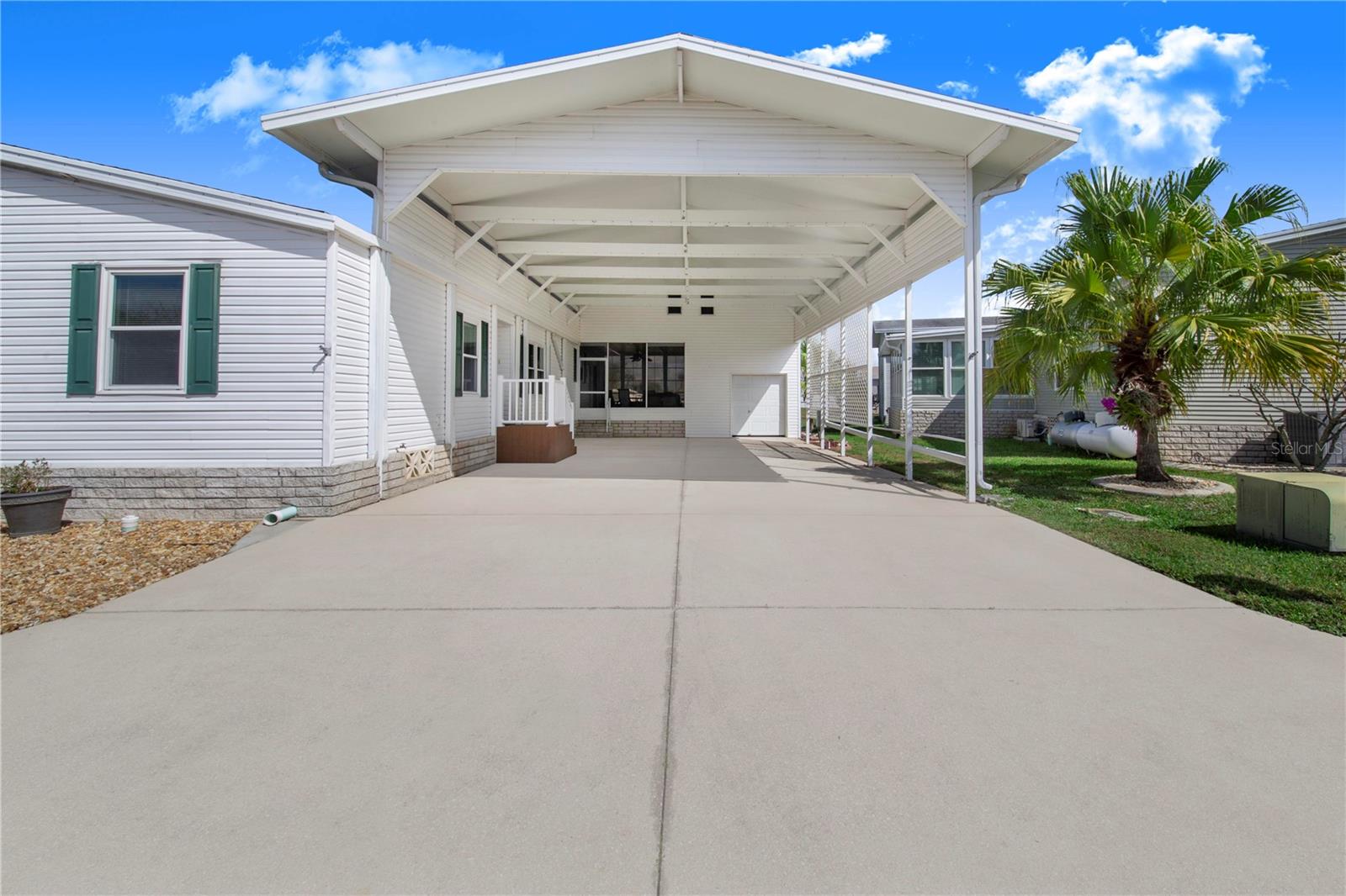 265 FAIRWAY BLVD, FROSTPROOF, FL, 33843