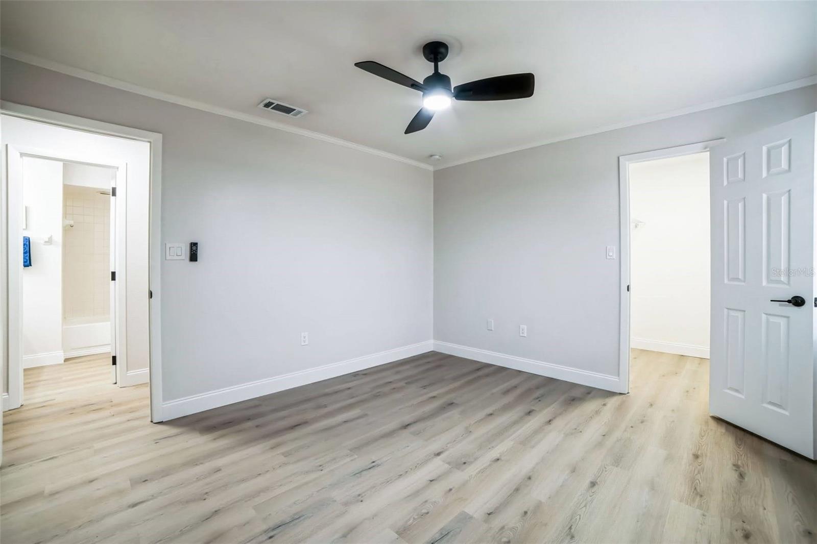 21 CEDAR DR, DAVENPORT, FL, 33837