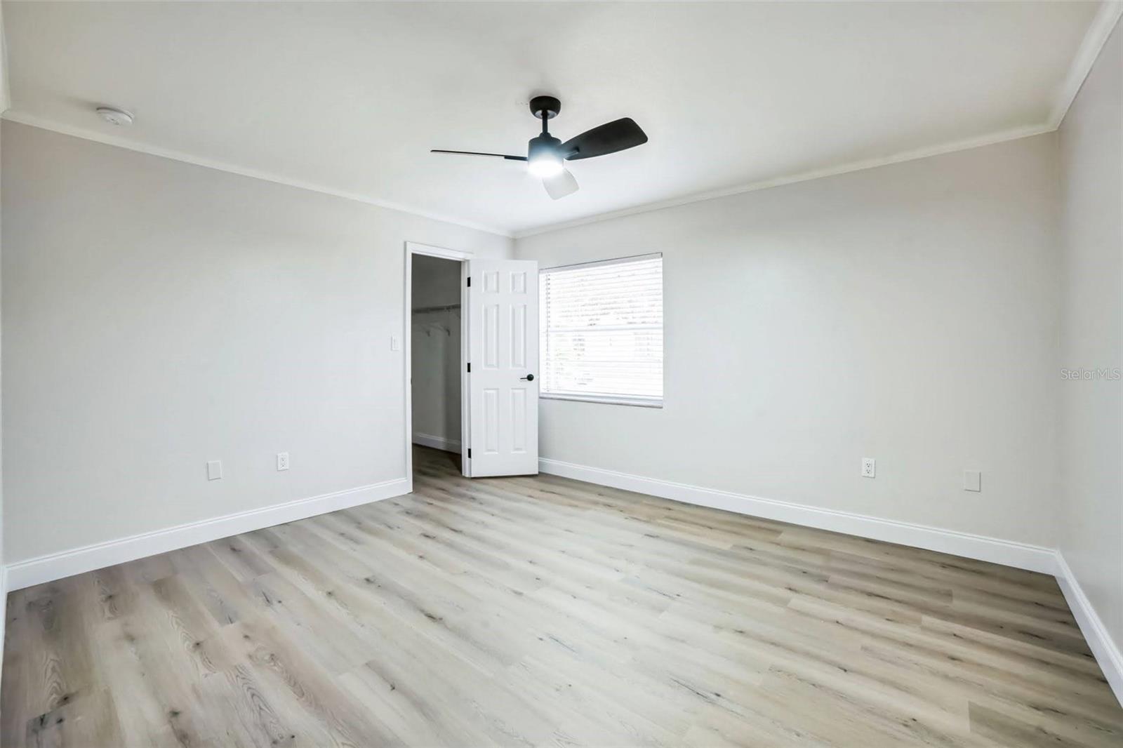 21 CEDAR DR, DAVENPORT, FL, 33837