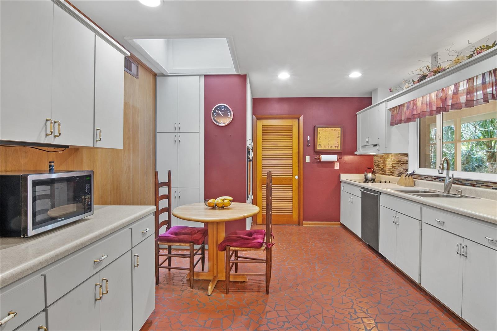 3855 SW 2ND AVE, GAINESVILLE, FL, 32607