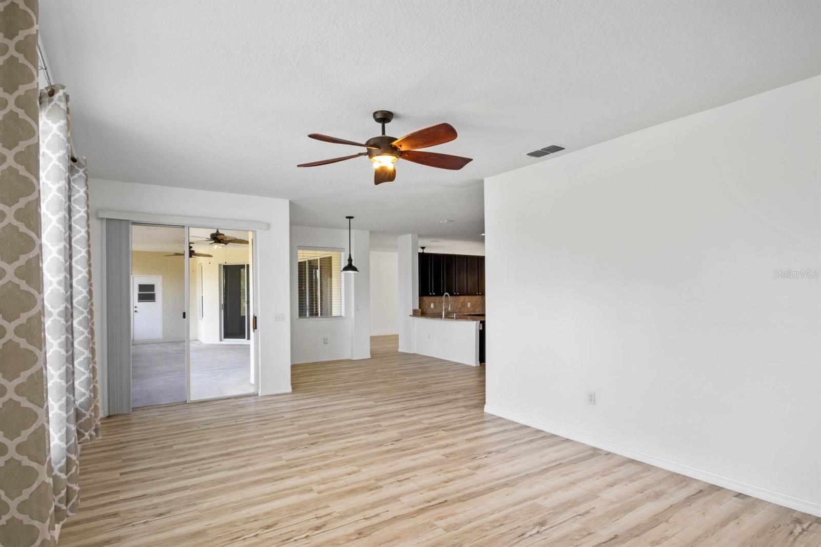 113 GRAND RESERVE CT, DAVENPORT, FL, 33837