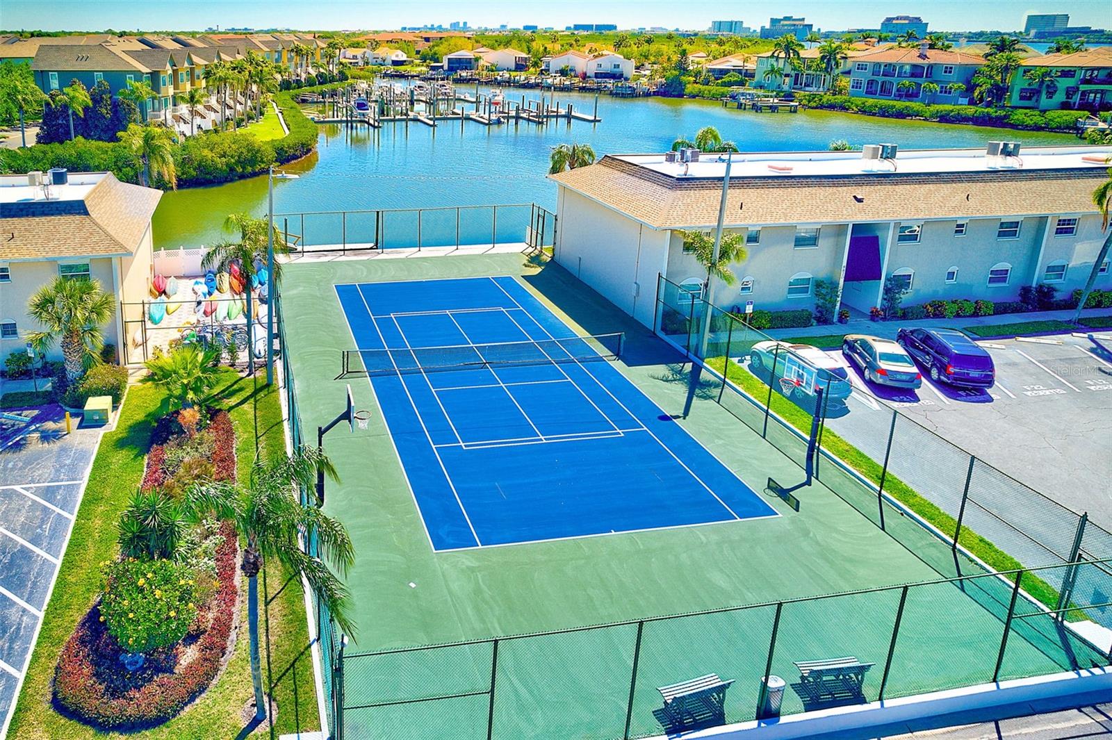 8810 BAY POINTE DR #B209, TAMPA, FL, 33615